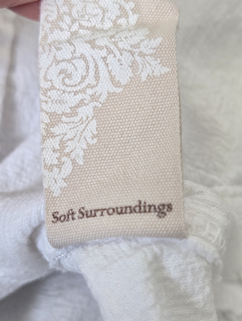 Soft Surroundings White Taos Fitted Top Cap Sleeve Embroidery Medium Cottagecore - Picture 15 of 15